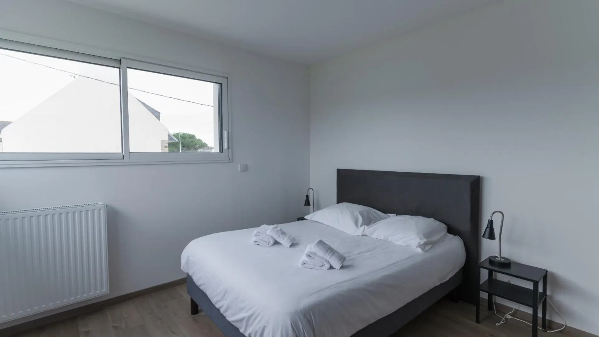 Ker Stivell - Superbe Maison Neuve A 2 Pas De La Mer Landunvez 0*,  France