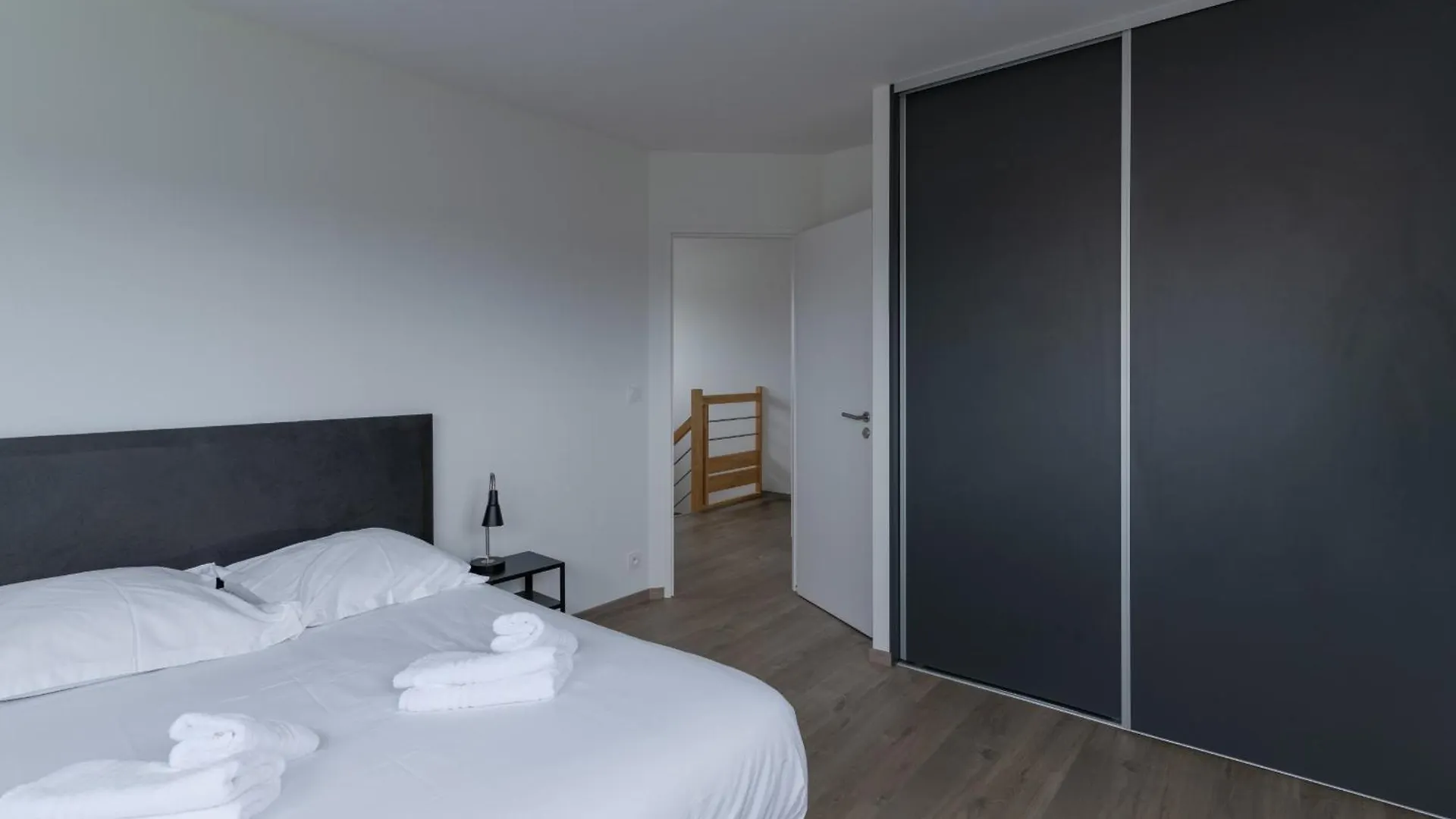 Ker Stivell - Superbe Maison Neuve A 2 Pas De La Mer Landunvez
